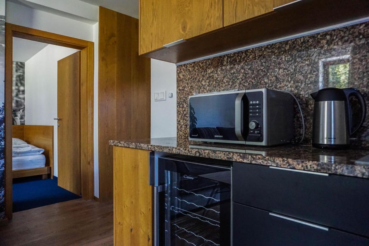 Apartmany Sport & Ski Valča Exteriör bild