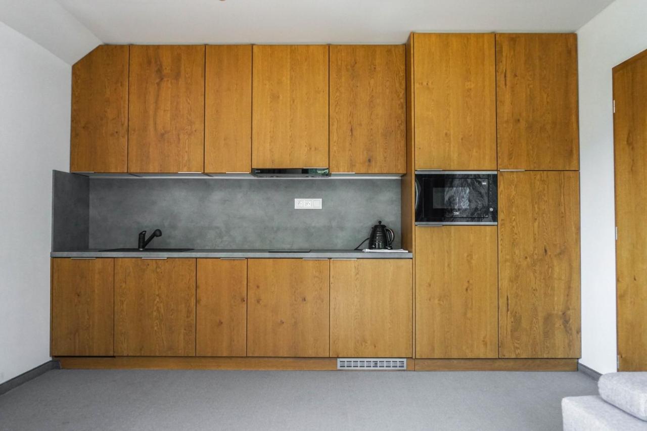 Apartmany Sport & Ski Valča Exteriör bild