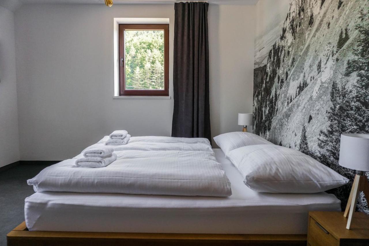 Apartmany Sport & Ski Valča Exteriör bild